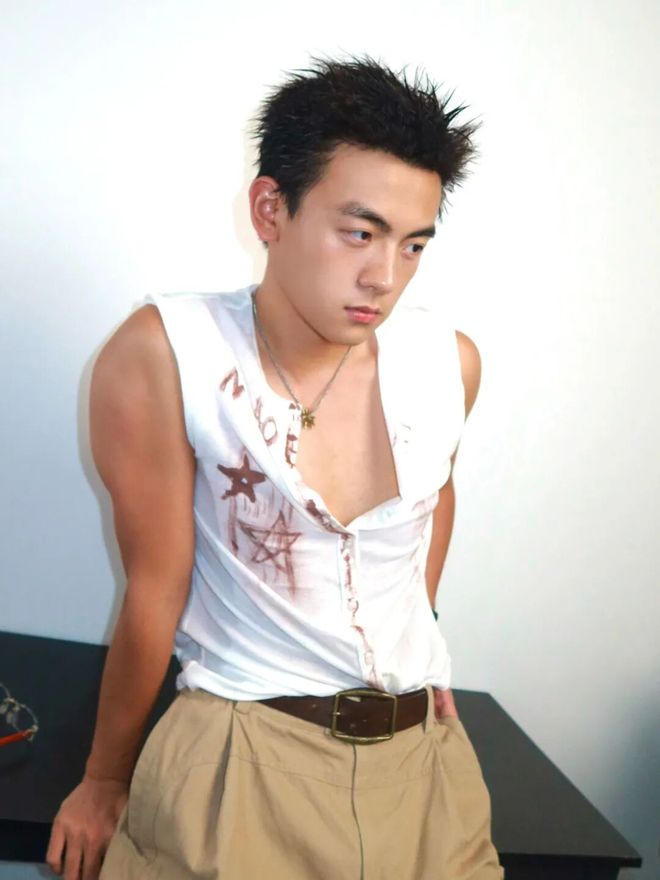 去？先来场头发变形记！瓦力棋牌游戏出片率上不(图10)