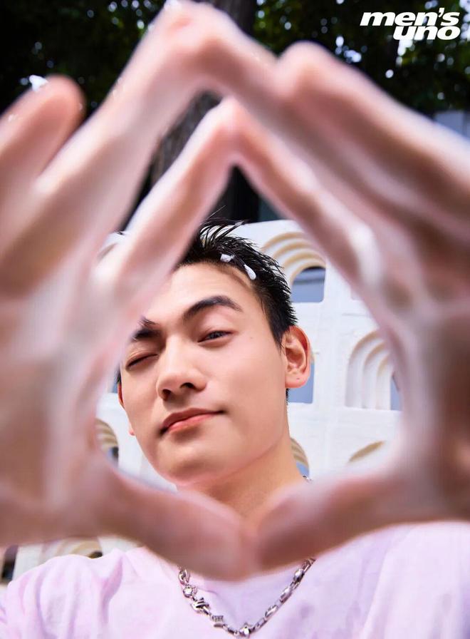 去？先来场头发变形记！瓦力棋牌游戏出片率上不(图9)