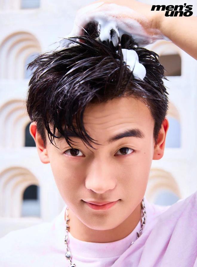 去？先来场头发变形记！瓦力棋牌游戏出片率上不(图8)