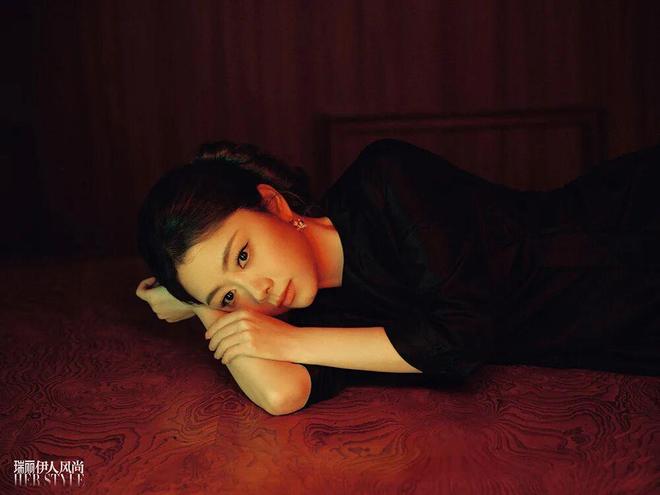 松韵 韧心逍遥奔赴山海瓦力棋牌伊人封面｜谭